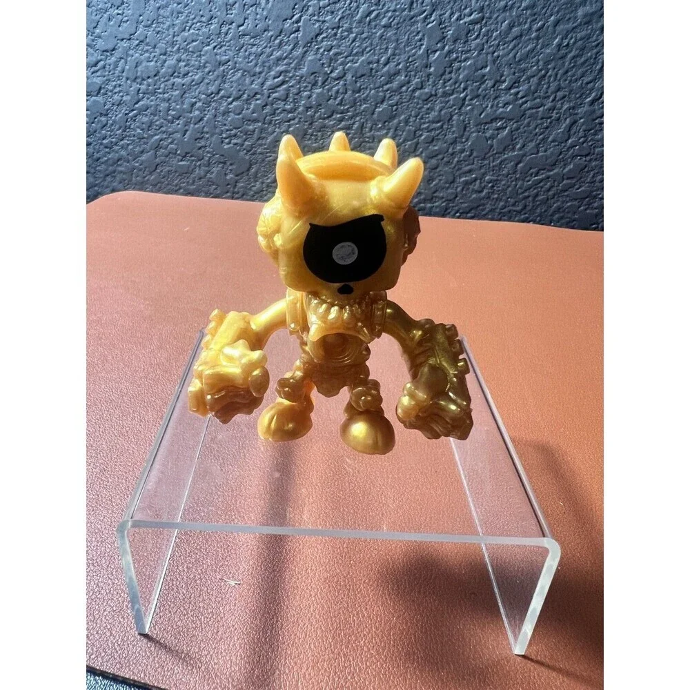 Treasure X Gold Bling Blink Monster Figure – Ultimate Collectible!
